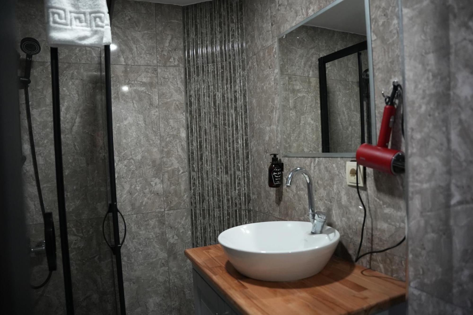 Eniza Hotel Mersin  Bagian luar foto